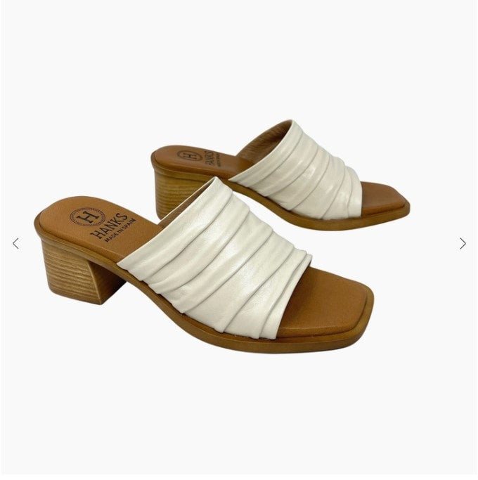 Born lemhi clearance sandals